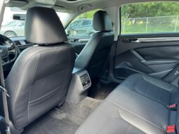 2017 VOLKSWAGEN PASSAT SE full