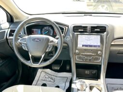 2020 FORD FUSION SE full