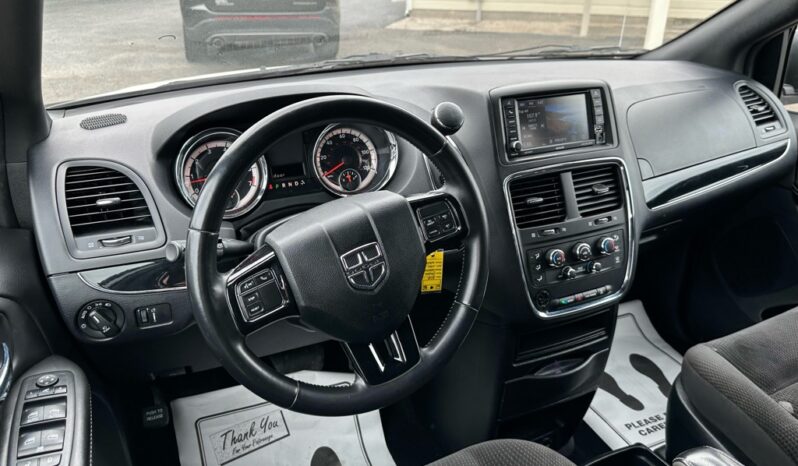 2018 DODGE GRAND CAR SE full