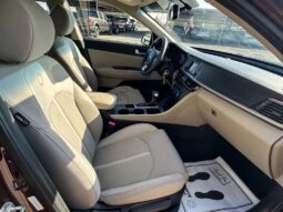 2017 KIA OPTIMA LX full