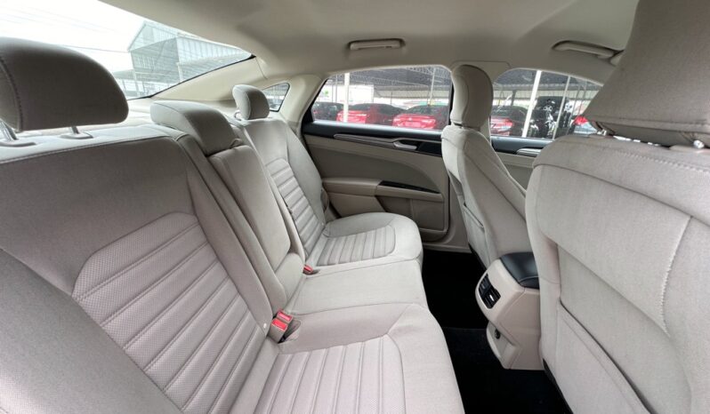 2018 FORD FUSION SE full