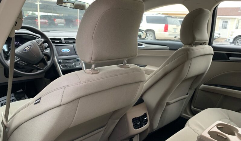 2018 FORD FUSION SE full