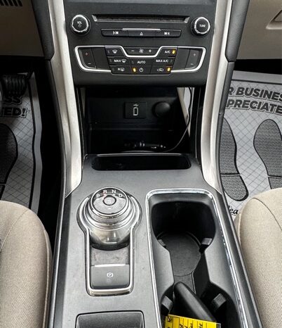 2018 FORD FUSION SE full