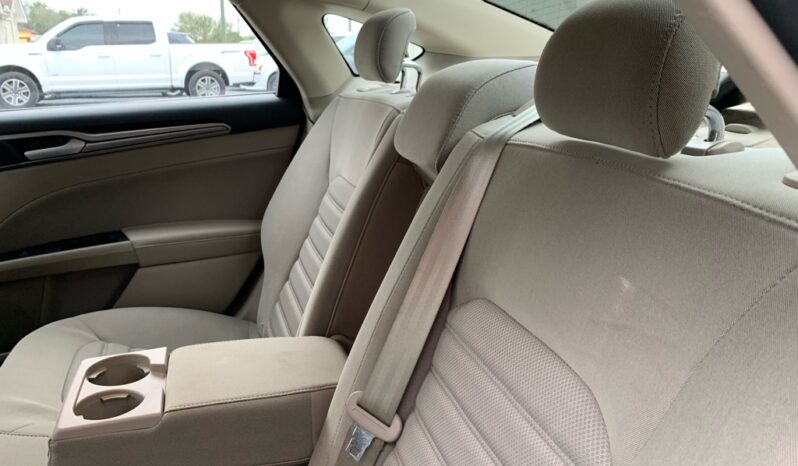 2018 FORD FUSION SE full