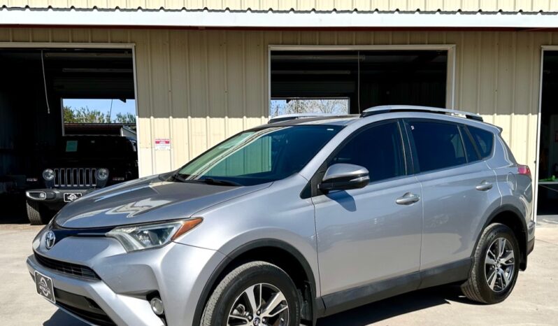 2016 TOYOTA RAV4 XLE full