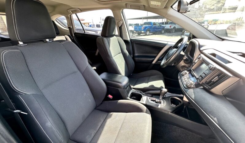 2016 TOYOTA RAV4 XLE full