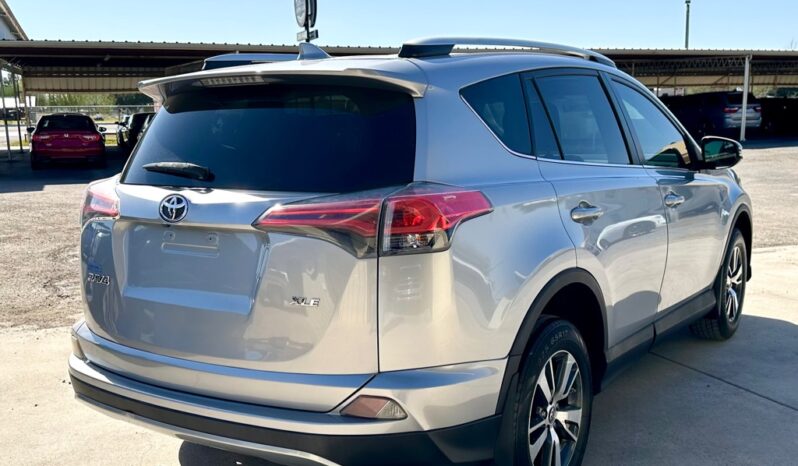 2016 TOYOTA RAV4 XLE full