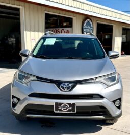 2016 TOYOTA RAV4 XLE full