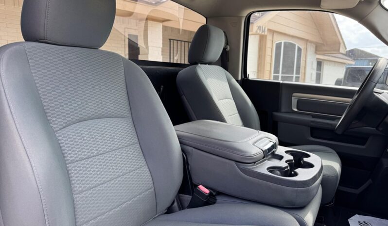 2014 RAM 1500 ST full