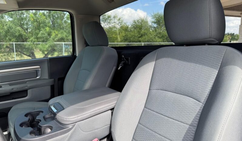 2014 RAM 1500 ST full