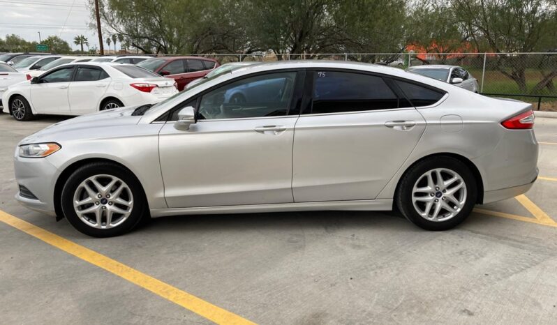 2016 FORD FUSION SE full