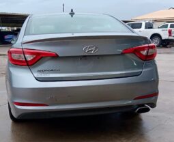 2016 HYUNDAI SONATA SE full