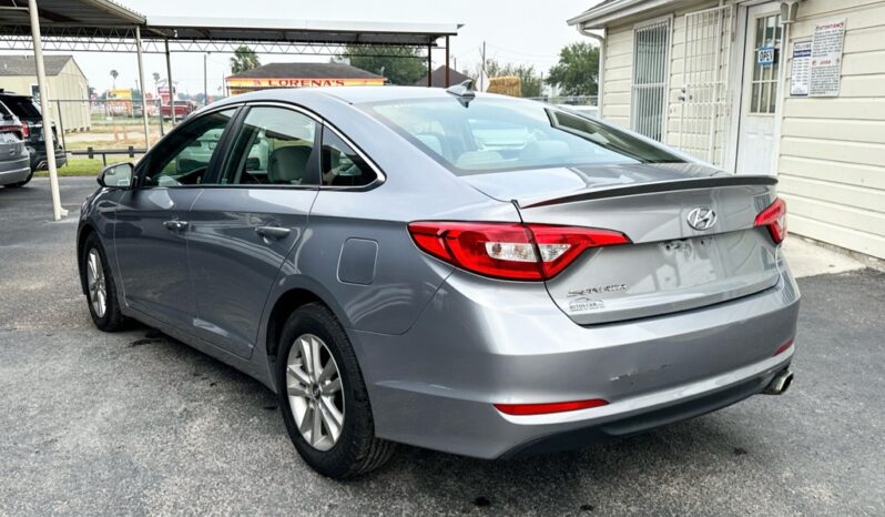 2016 HYUNDAI SONATA SE full