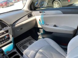 2017 HYUNDAI SONATA SE full