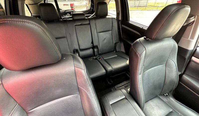 2016 TOYOTA HIGHLANDER XLE full