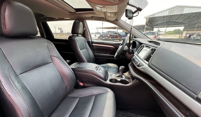 2016 TOYOTA HIGHLANDER XLE full