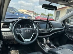 2016 TOYOTA HIGHLANDER XLE full