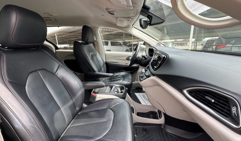 2017 CHRYSLER PACIFICA TRG L full