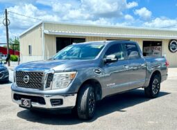2017 NISSAN TITAN SV full