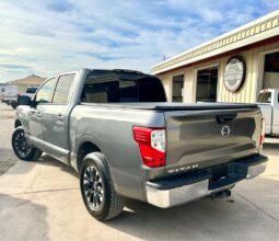 2017 NISSAN TITAN SV full