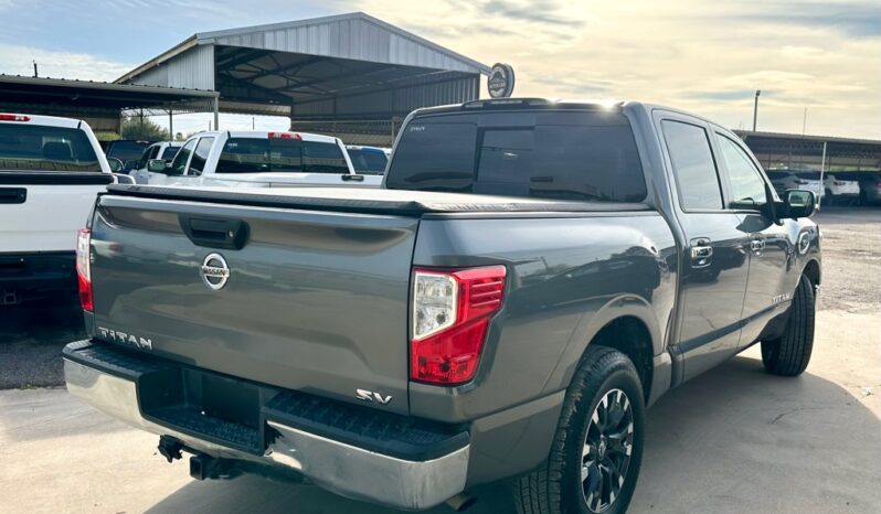 2017 NISSAN TITAN SV full