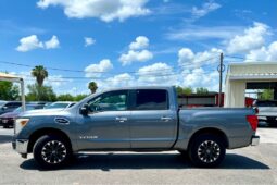 2017 NISSAN TITAN SV full