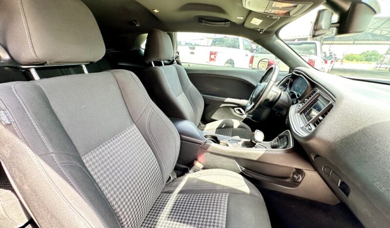 2019 DODGE CHALLENGER SXT full