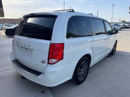 2017 DODGE GRND CAR SXT full