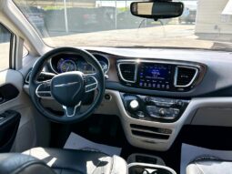 2017 CHRYSLER PACIFICA TRG L full