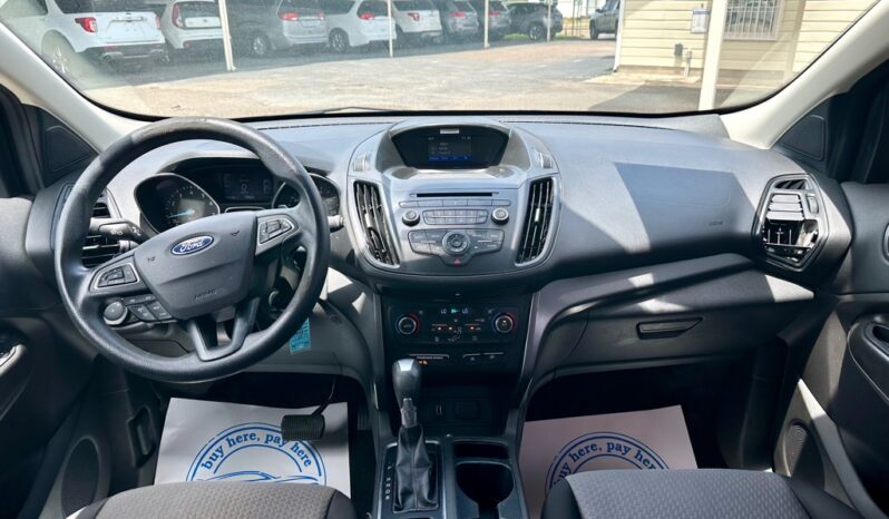 2017 FORD ESCAPE SE full