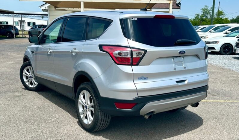 2017 FORD ESCAPE SE full