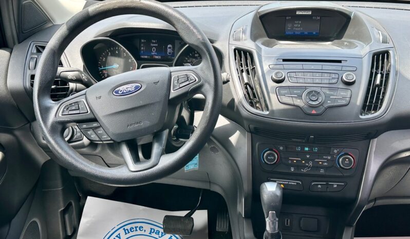 2017 FORD ESCAPE SE full